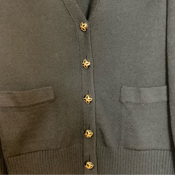 St. John Caviar Small Black Sleeve, V-Neck Cardigan, Lightweight Wool Blend. - Picture 4 of 8